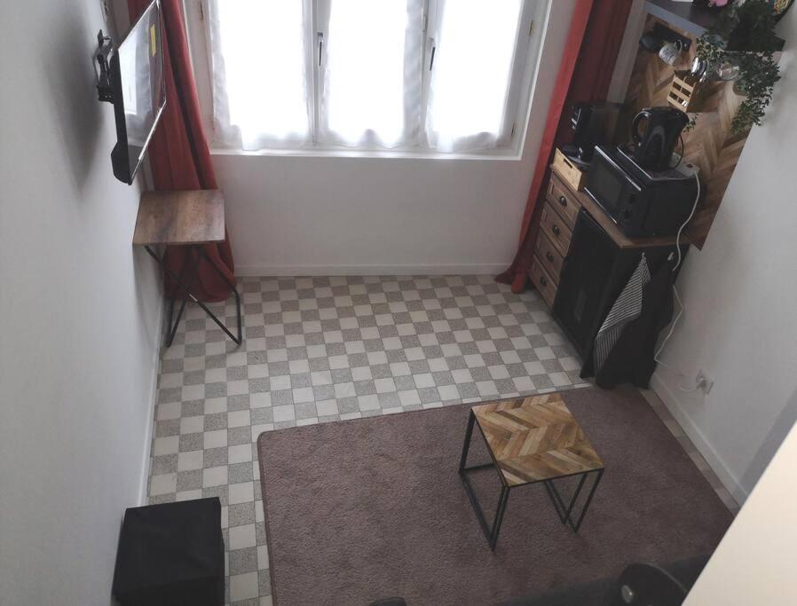 Chambre 2 Pas Du Centre-Ville 지조르 외부 사진